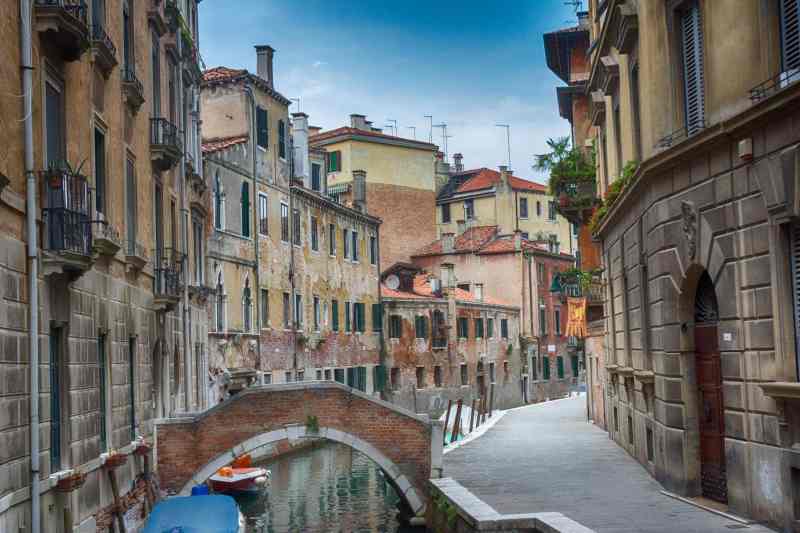 Rialto Bridge on Grand Canal, Italy Fine Art Color