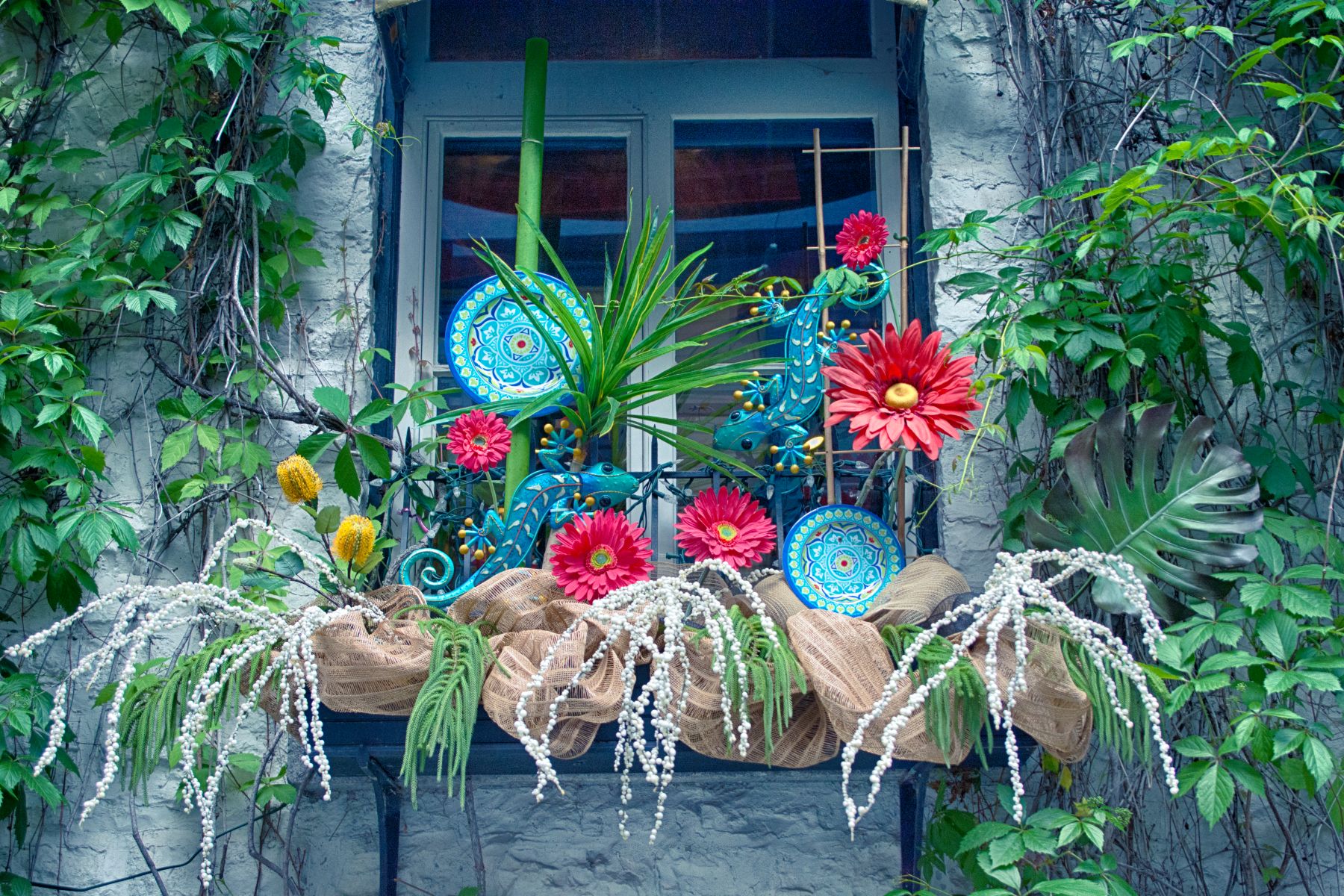 Decorative garden arrangement in Quebec City