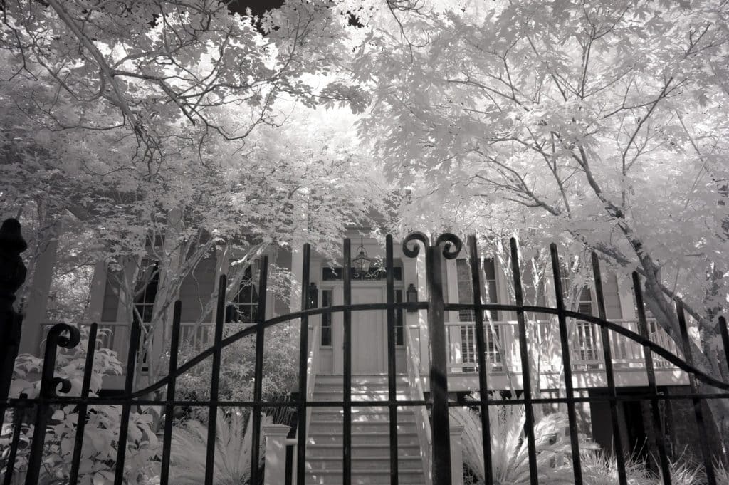 Garden District home, Louisiana Framed Art Prints
